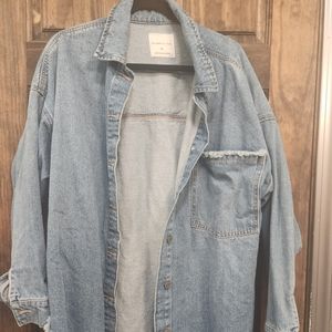 Oversized jean shacket
